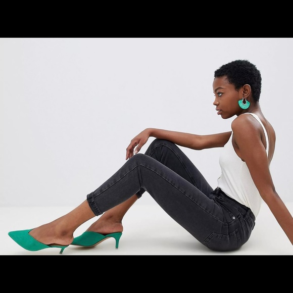 Asos Jeans Mom Cut - Picture 2 of 3